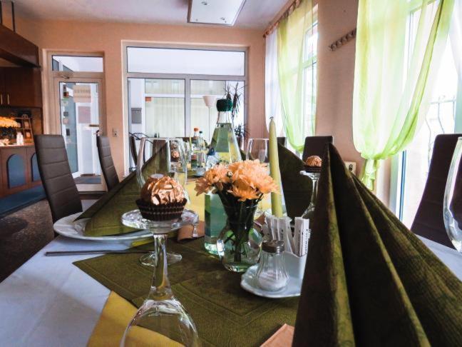 Hotel Am Markt Eckartsberga Extérieur photo