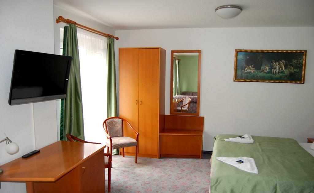 Hotel Am Markt Eckartsberga Extérieur photo