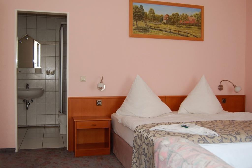 Hotel Am Markt Eckartsberga Extérieur photo