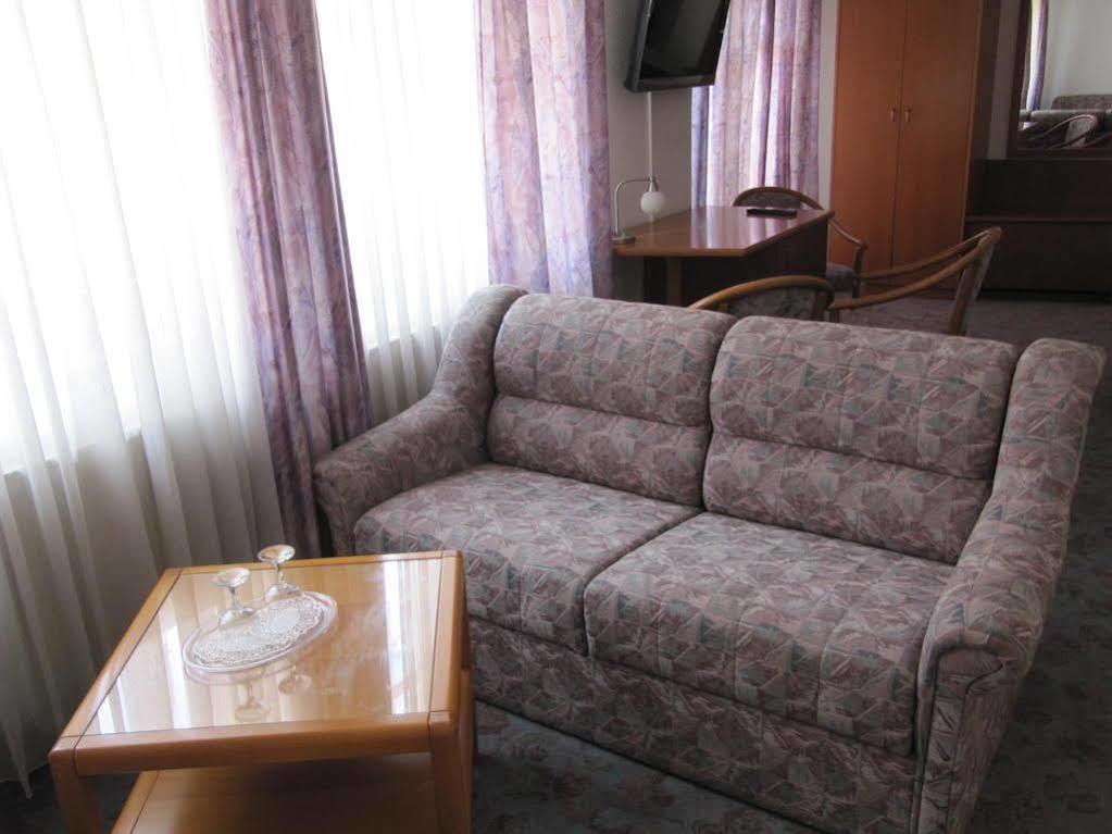 Hotel Am Markt Eckartsberga Extérieur photo