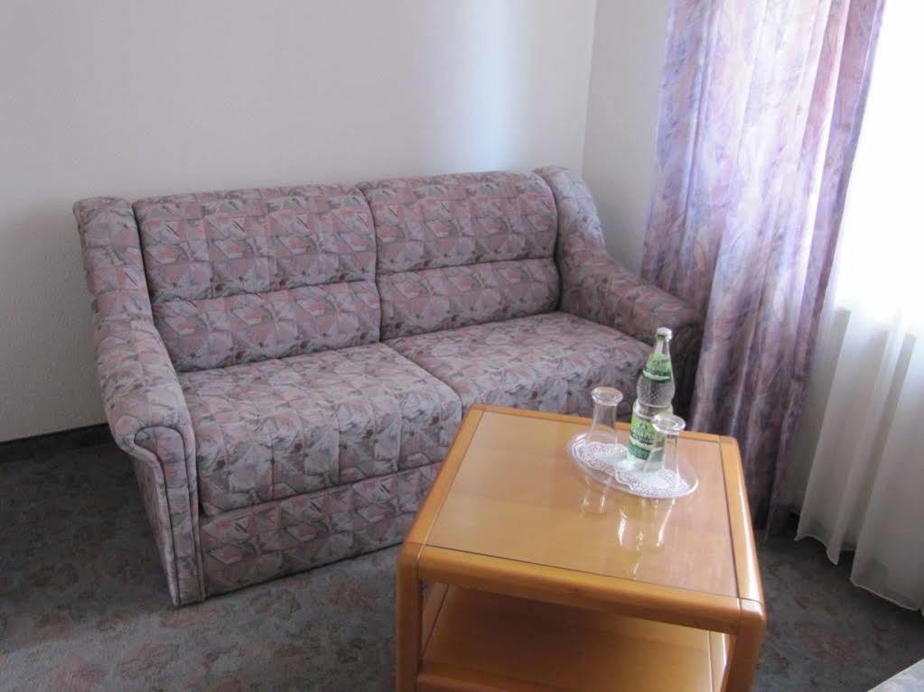 Hotel Am Markt Eckartsberga Extérieur photo
